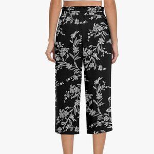Wide Leg High Waisted Cropped Capri Pants with Drawstring and Pockets
